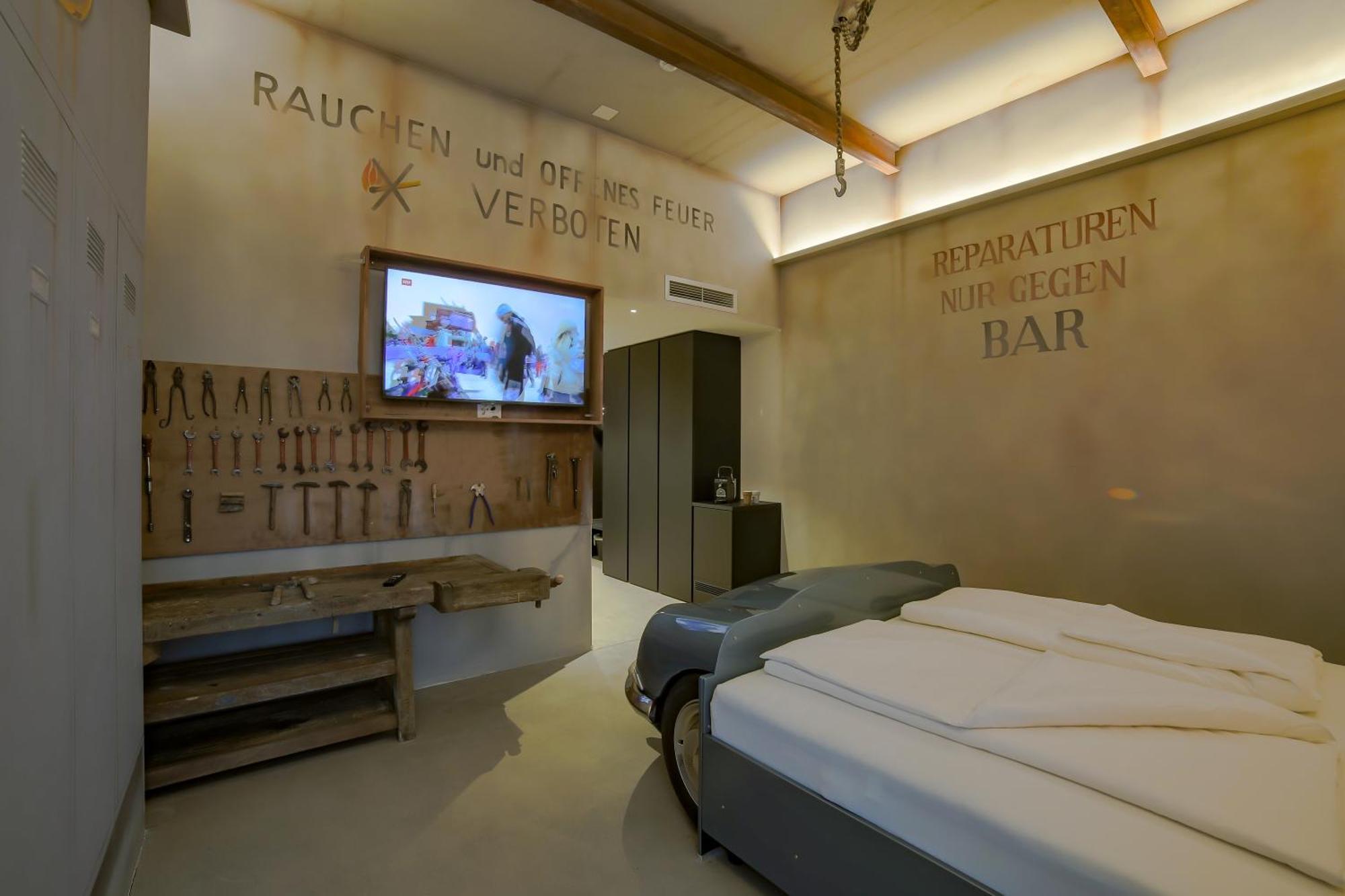 Self Check-In Hotel Von Rotz Вил Екстериор снимка