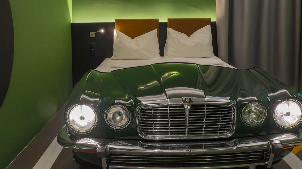 Self Check-In Hotel Von Rotz Вил Екстериор снимка