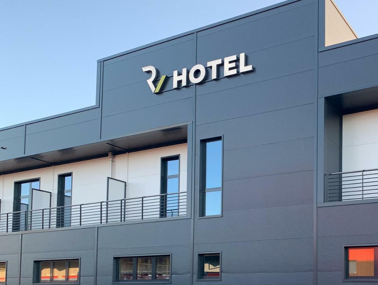 Self Check-In Hotel Von Rotz Вил Екстериор снимка