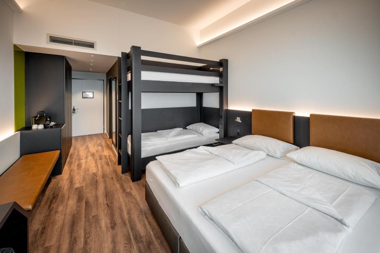 Self Check-In Hotel Von Rotz Вил Екстериор снимка